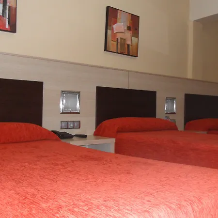 Gbc Avenida 2* بونتيفيذرا