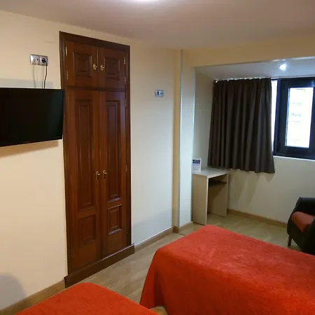 Gbc Avenida 2* بونتيفيذرا