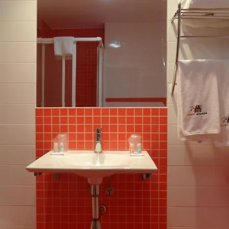 فندق Gbc Avenida بونتيفيذرا